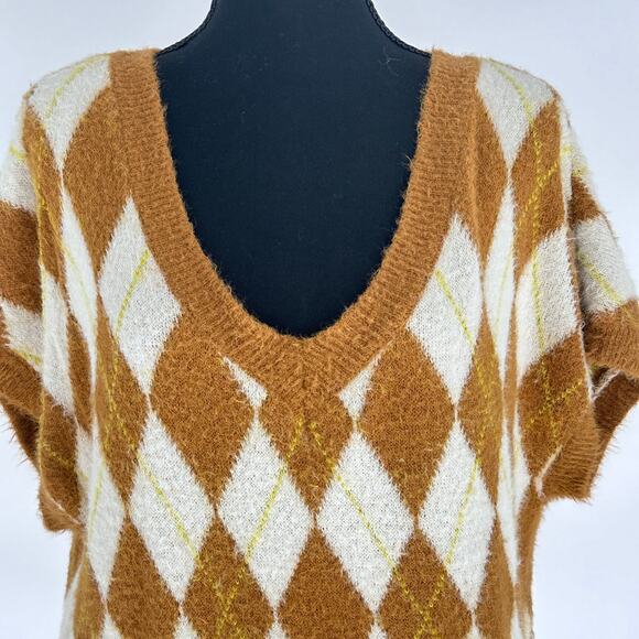 Free People Through the Motions Sweater Vest Retro Boxy Brown Cream M - Picture 3 of 13